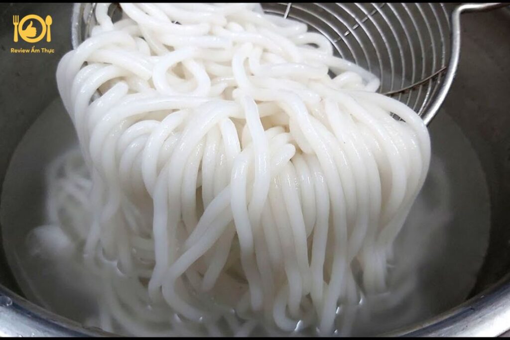 Công thức nấu bánh canh bột lọc Huế chuẩn vị Cố Đô 9 banh-canh-bot-loc-hue-5