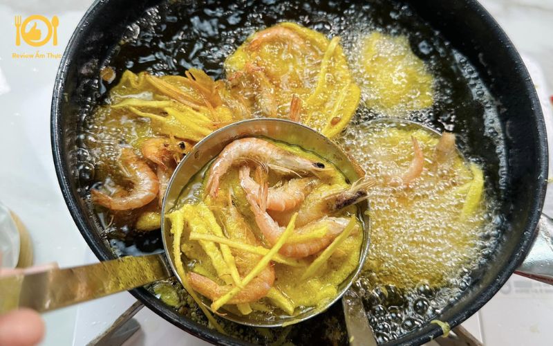 Bánh tôm Hồ Tây: Đặc sản Hà Thành nhất định phải thử 11 banh-tom-ho-tay-5