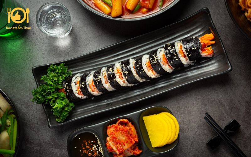 Cách làm Kimbap không bị rời nhân, ngon chuẩn vị Hàn 10 cach-lam-kimbap-5