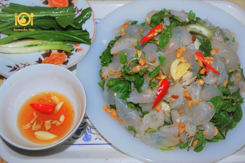 Con nuốc Huế - Món ăn gây bão mạng xã hội có gì đặc biệt? 11 Trải nghiệm hương vị tươi ngon của nuốc Huế