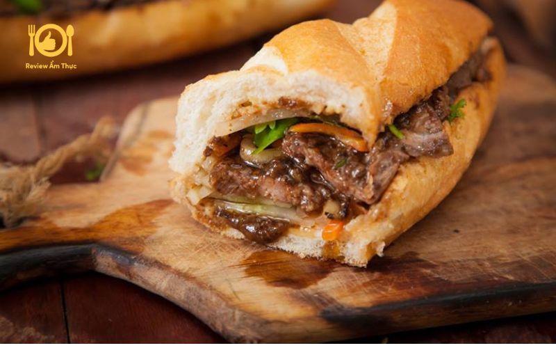 Review quán bánh mì bò nướng Bami King giòn tan, ngập thịt bò 9 bánh mì bò nướng Bami King