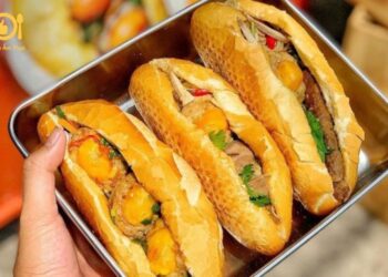 Review bánh mì bò nướng Cô Lành – Nhân bánh mì siêu lạ, siêu ngon 