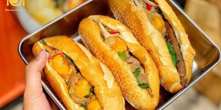 Review bánh mì bò nướng Cô Lành – Nhân bánh mì siêu lạ, siêu ngon 