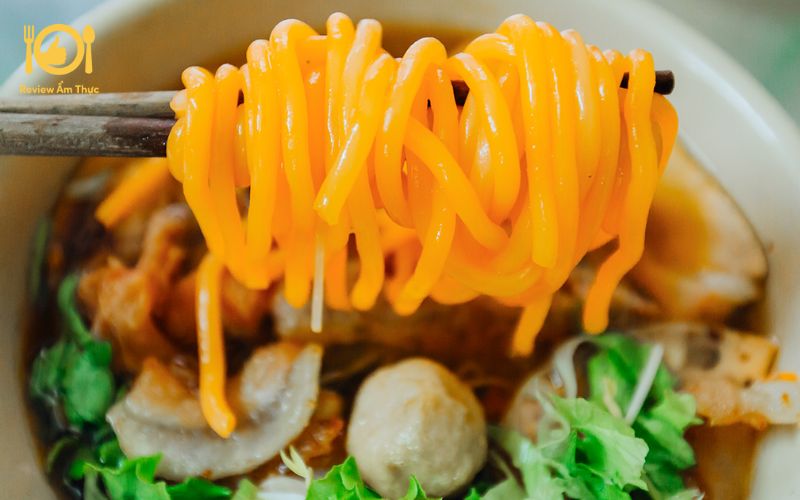 Bí quyết nấu bún đỏ Buôn Ma Thuột thơm ngon chuẩn vị 10 bún đỏ