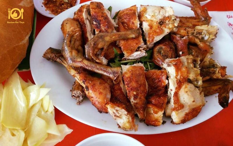 Cách làm gà nướng muối ớt sa tế cay ngon đậm đà ngay tại nhà 21 cach-lam-ga-nuong-muoi-ot-sa-te-11