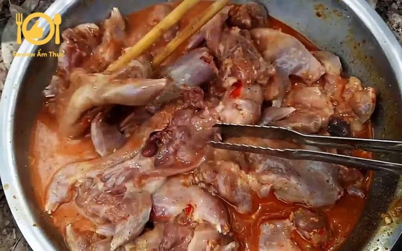 Hướng dẫn chi tiết cách làm chuột nướng ngũ vị hương từ đầu bếp 5 sao 8 cách làm chuột nướng ngũ vị hương