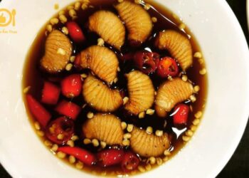 đuông dừa tắm mắm