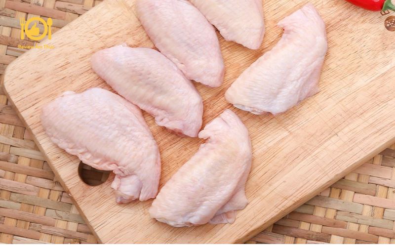 Làm gà nướng muối ớt mật ong với lò nướng hoặc nồi chiên không dầu 14 Gà nướng muối ớt mật ong