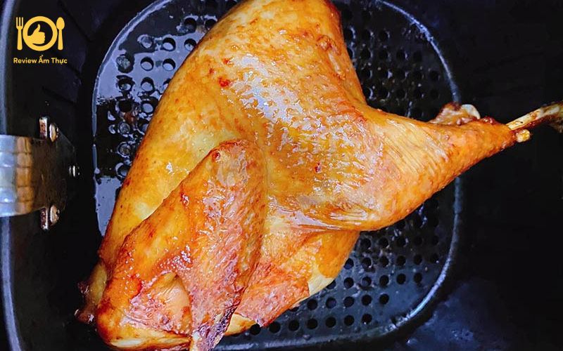 Ngon mê ly với gà nướng muối ớt nồi chiên không dầu 12 ga-nuong-muoi-ot-noi-chien-khong-dau-7