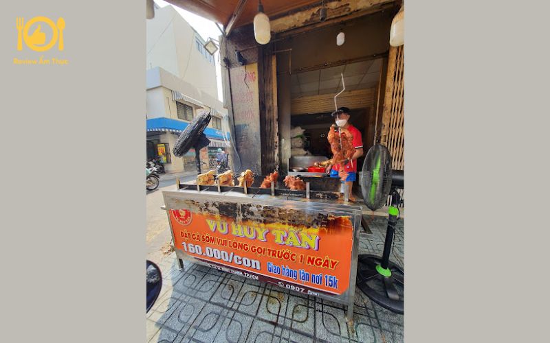 Review gà nướng muối ớt Vũ Huy Tấn: Có ngon như lời đồn? 7 gà nướng muối ớt vũ huy tấn