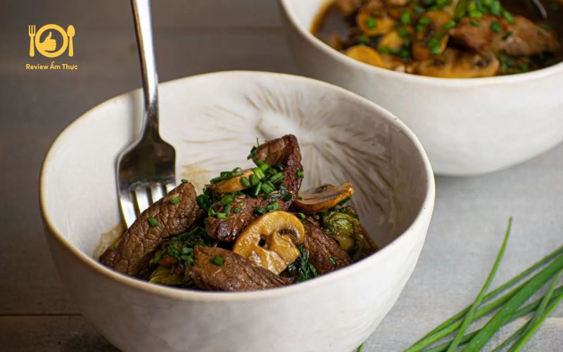 Nấm mỡ xào thịt bò - Món ăn hao cơm cho bữa tối của mọi gia đình 14 nam-mo-xao-thit-bo-6