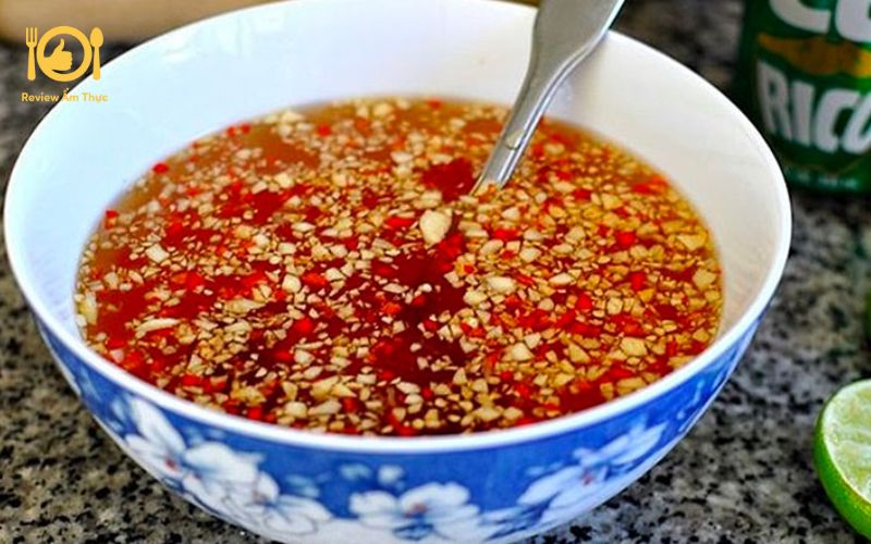 Cách làm nem cua bể vàng ruộm, giòn tan chuẩn vị Hải Phòng 18 nem cua bể