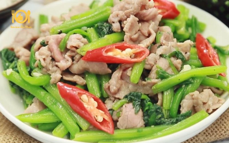 Bí quyết làm món rau bí xào thịt bò tươi xanh, ngon miệng tại nhà 11 rau-bi-xao-thit-bo-1