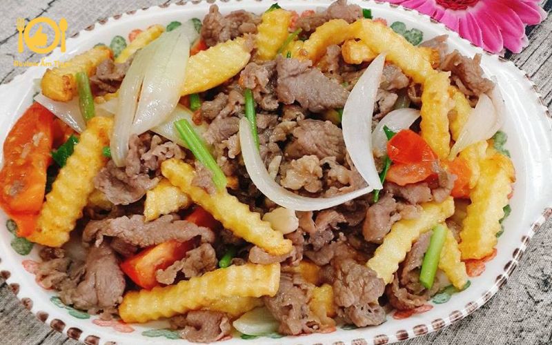 Thịt bò xào khoai tây - Món ngon dễ nấu và cực kỳ hao cơm 12 thit-bo-xao-khoai-tay-5