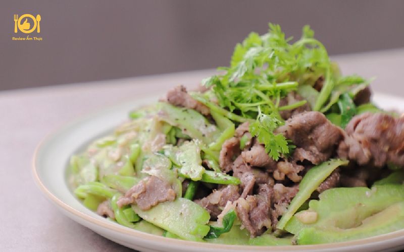 Mẹo làm thịt bò xào mướp đắng ít đắng, thơm ngon bổ dưỡng 17 thit-bo-xao-muop-dang-8