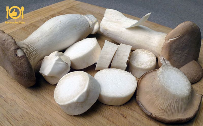 Thịt bò xào nấm đùi gà - Cách làm đơn giản, ai cũng nấu được 11 thịt bò xào nấm đùi gà