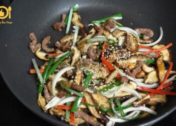 thịt bò xào nấm hương