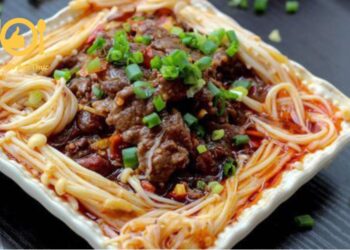 thịt bò xào nấm kim châm