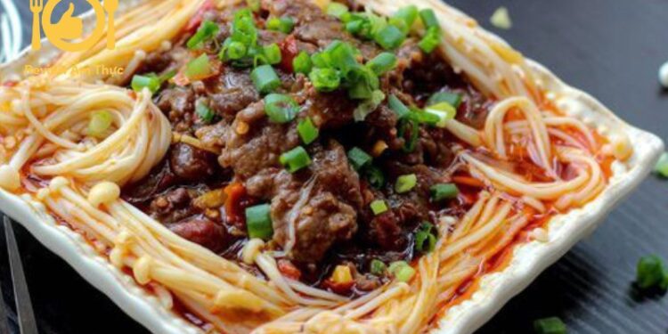 thịt bò xào nấm kim châm