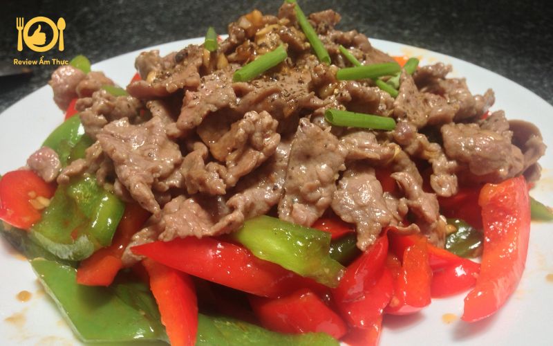 Thịt bò xào ớt chuông - Món ngon đơn giản, dễ làm cho bữa cơm gia đình 10 thịt bò xào ớt chuông