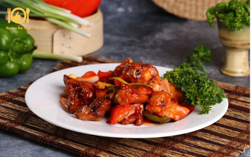 Hướng dẫn bạn các cách làm thịt lợn xào chua ngọt hao cơm tại nhà 11 thịt lợn xào chua ngọt