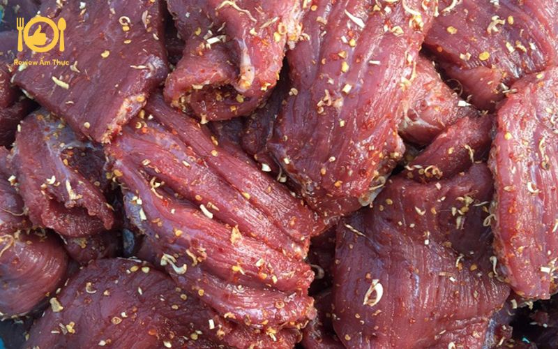 Thịt trâu gác bếp - Đặc sản mang phong vị núi rừng Tây Bắc 12 thịt trâu gác bếp