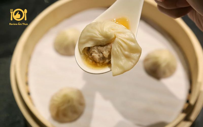 Cách làm bánh tiểu long bao - món ăn thơm ngon đến từ Trung Quốc 13 tieu-long-bao-1