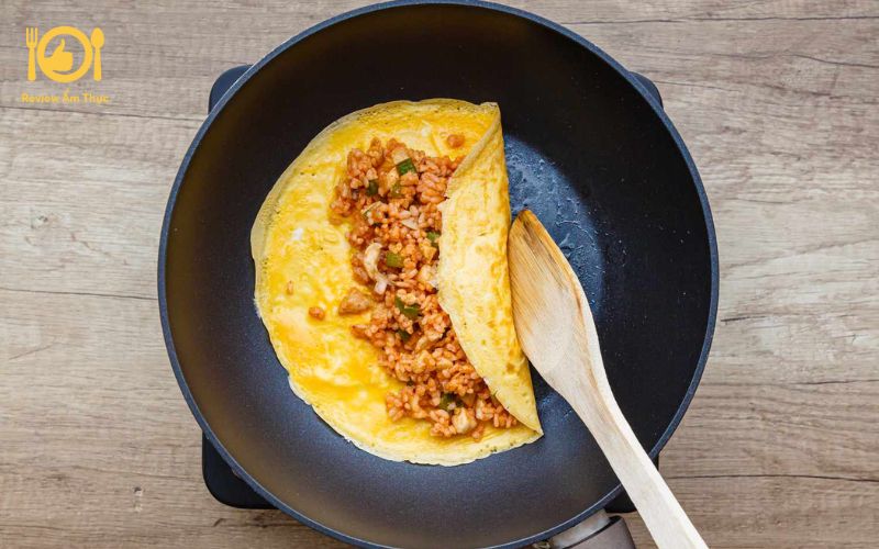 Hướng dẫn cách làm trứng omurice béo, thơm ngon kiểu Nhật 9 trứng omurice