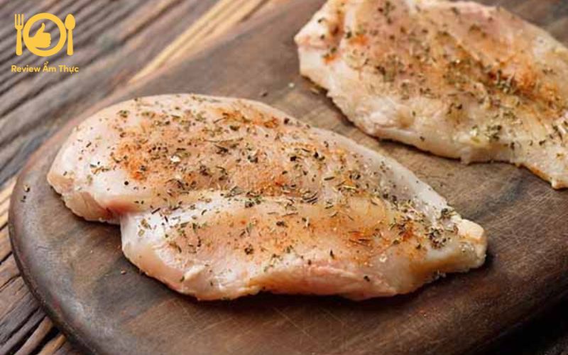 Bí Quyết Tạo Nên Hương Vị Đặc Biệt Của Ức Gà Nướng Ngũ Vị Hương 7 ức gà nướng ngũ vị hương