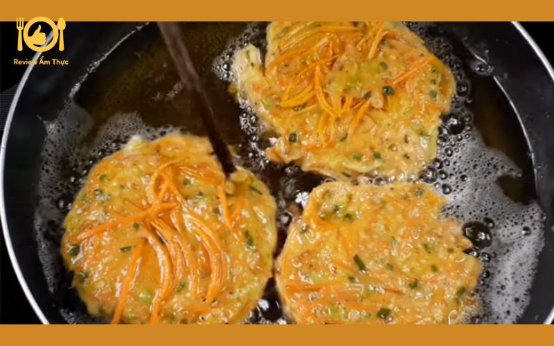 Cách làm bánh cà rốt chiên xù thơm ngon, béo ngậy, dễ làm tại nhà 7 bánh cà rốt chiên