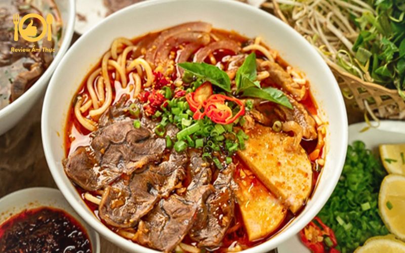 Review bún bò Huế 65 - Một trong số quán ăn ngon nhất Hà Thành 10 bún bò Huế 65