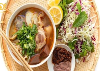 Bún bò Huế Nghĩa Tân