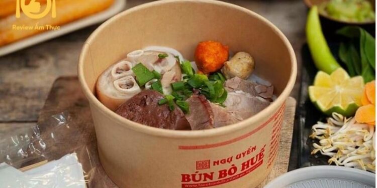 bún bò huế Ngự Uyển