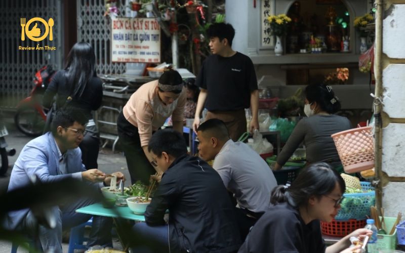 Review quán bún cá Sâm Cây Si - Quán có cá cuộn cực kỳ độc đáo 12 bun ca sam cay si