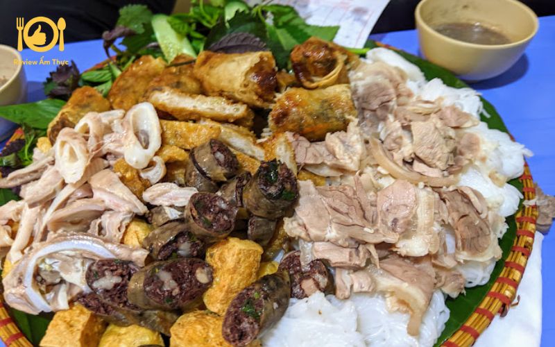 Review quán bún đậu Tuấn Trọc ở Hà Nội - Có đáng để bạn ghé thử? 8 bún đậu tuấn trọc