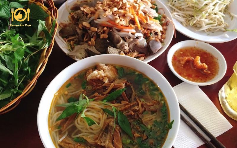 Review quán ăn bún măng vịt Dì Út - Càng ăn lại càng mê 9 Bún măng vịt dì út