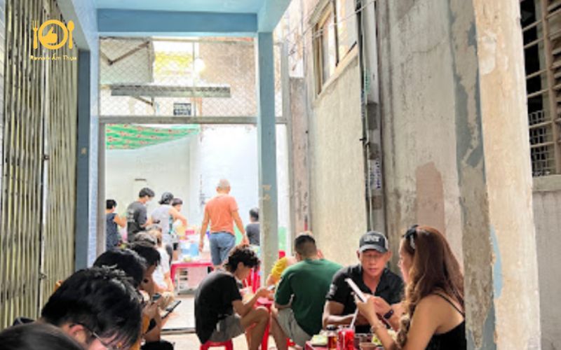 Review quán bún măng vịt Lê Văn Sỹ - một địa điểm đáng để thử 7 bún măng vịt lê văn sỹ