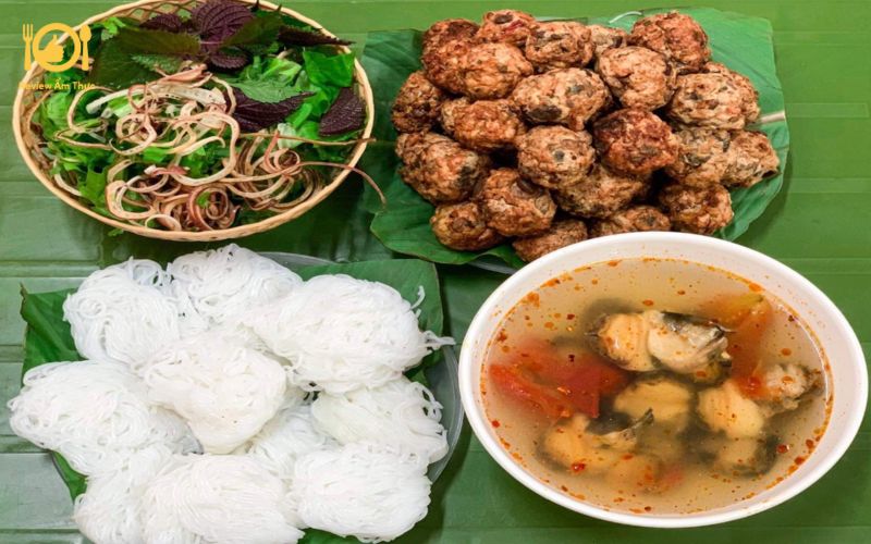 Review bún ốc nguội cô Huệ - Đông khách bậc nhất Hà Thành 8 bún ốc nguội cô Huệ