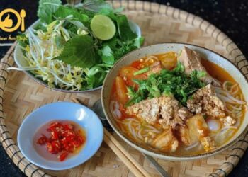 bún riêu Nha Trang
