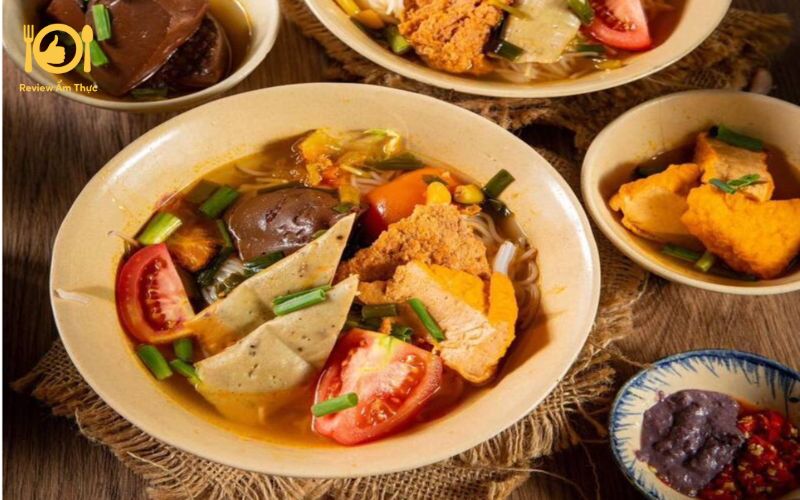 Review bún riêu Yến - Quán ăn siêu rẻ và chất lượng tại Sài Gòn 8 bún riêu yến