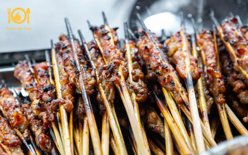 Review bún thịt nướng chị Tuyền - Biểu tượng của ẩm thực Sài Gòn 7 bún thịt nướng chị tuyền