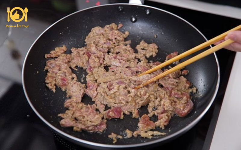 Review quán bún thịt xào Sài Gòn - Quán ăn hot nhất năm 2024 9 bun thit xao sai gon 3