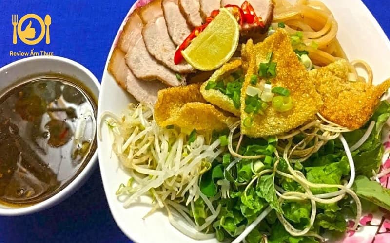 Cao lầu là gì? Hướng dẫn cách nấu món ăn đặc sản Hội An 11 cao lầu