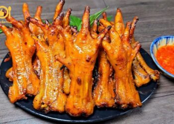 chân gà nướng chao