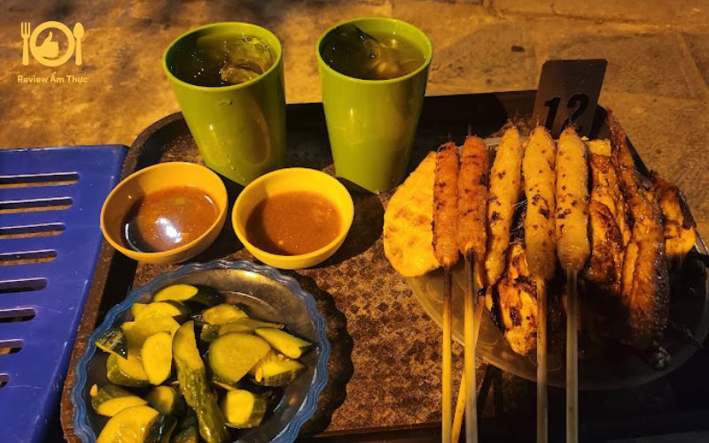 Review quán Ngọc Huyền - Chân gà nướng Lê Đại Hành có gì hot? 10 chân gà nướng lê đại hành