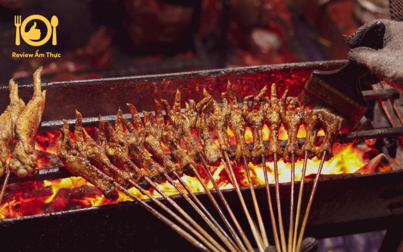 Chân gà nướng Lý Văn Phúc - Quán nào ngon và giá hạt dẻ nhất? 7 Review chân gà nướng Lý Văn Phúc - Quán Thịnh Vượng