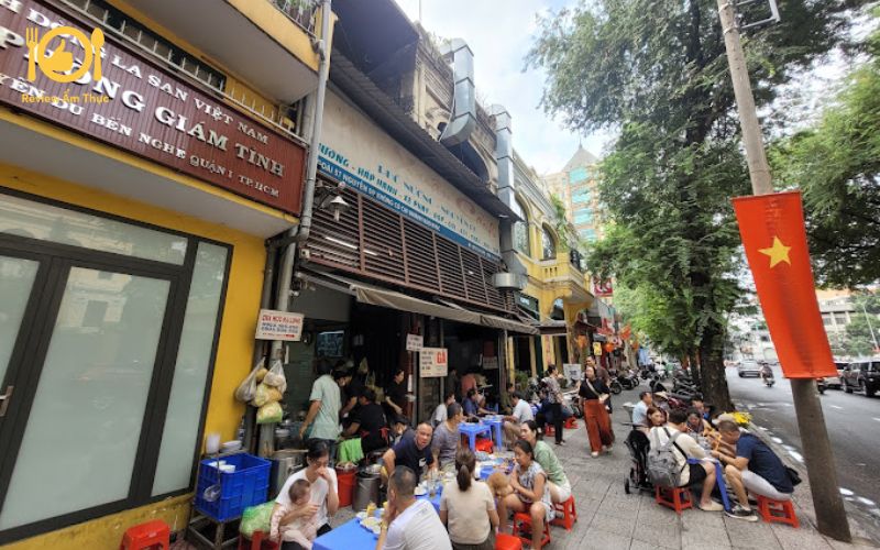 Review quán chân gà nướng Nguyễn Du tại số 57 có đáng để thử? 8 chân gà nướng nguyễn du