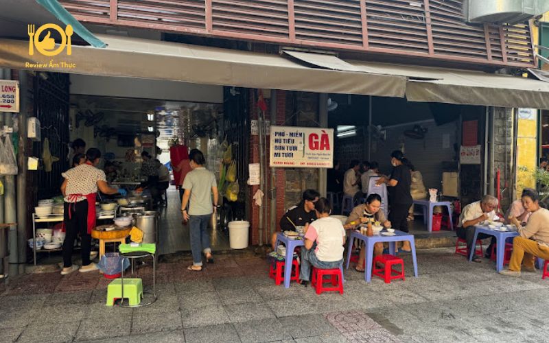 Review top 2 chân gà nướng quận 1 thơm ngon khó cưỡng 2024 4 chan ga nuong quan 1