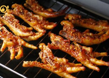 chan ga nuong quan 1