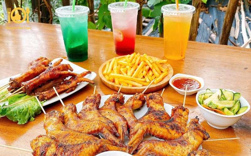 Review chi tiết quán chân gà nướng Tanka ngon "xỉu up xỉu down" 10 Menu và giá cả tại chân gà nướng Tanka có gì hấp dẫn?